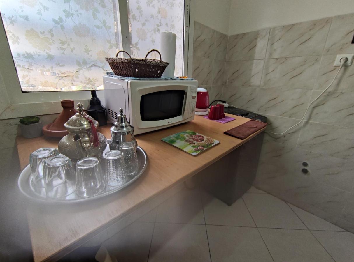 Beautiful Ground-Floor Apartment With Portable Air Conditioning, Parking, And Free Wi-Fi 卡萨布兰卡 外观 照片