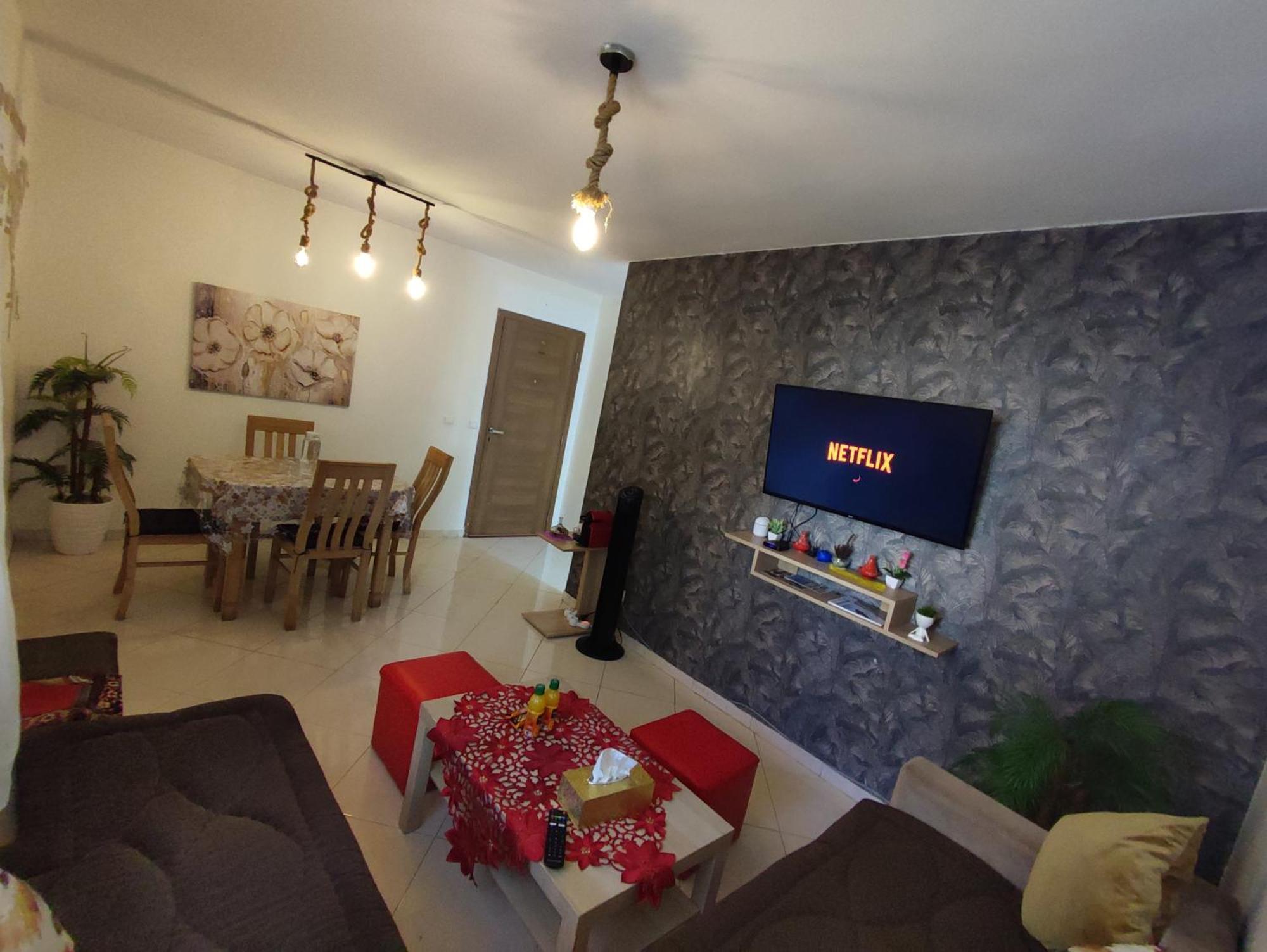 Beautiful Ground-Floor Apartment With Portable Air Conditioning, Parking, And Free Wi-Fi 卡萨布兰卡 外观 照片